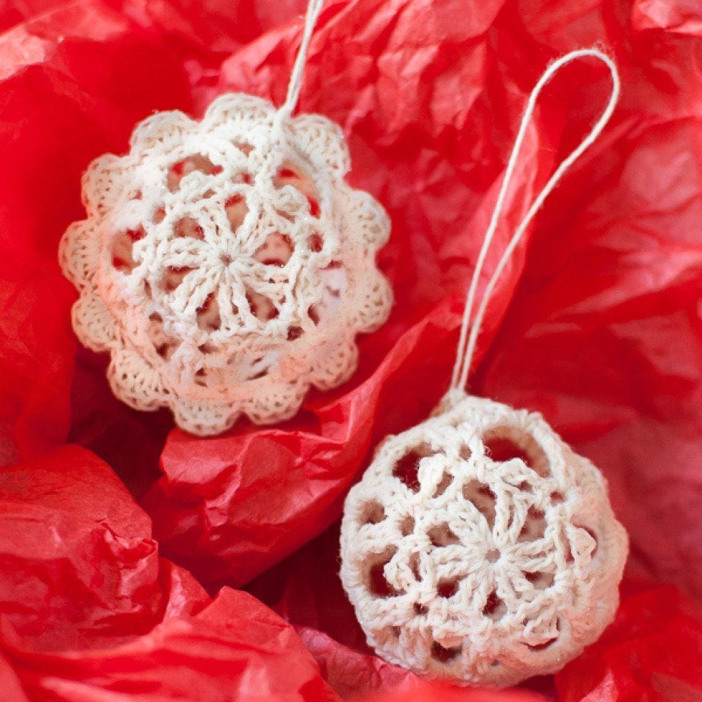 10 Free Crochet Christmas Ornament Patterns