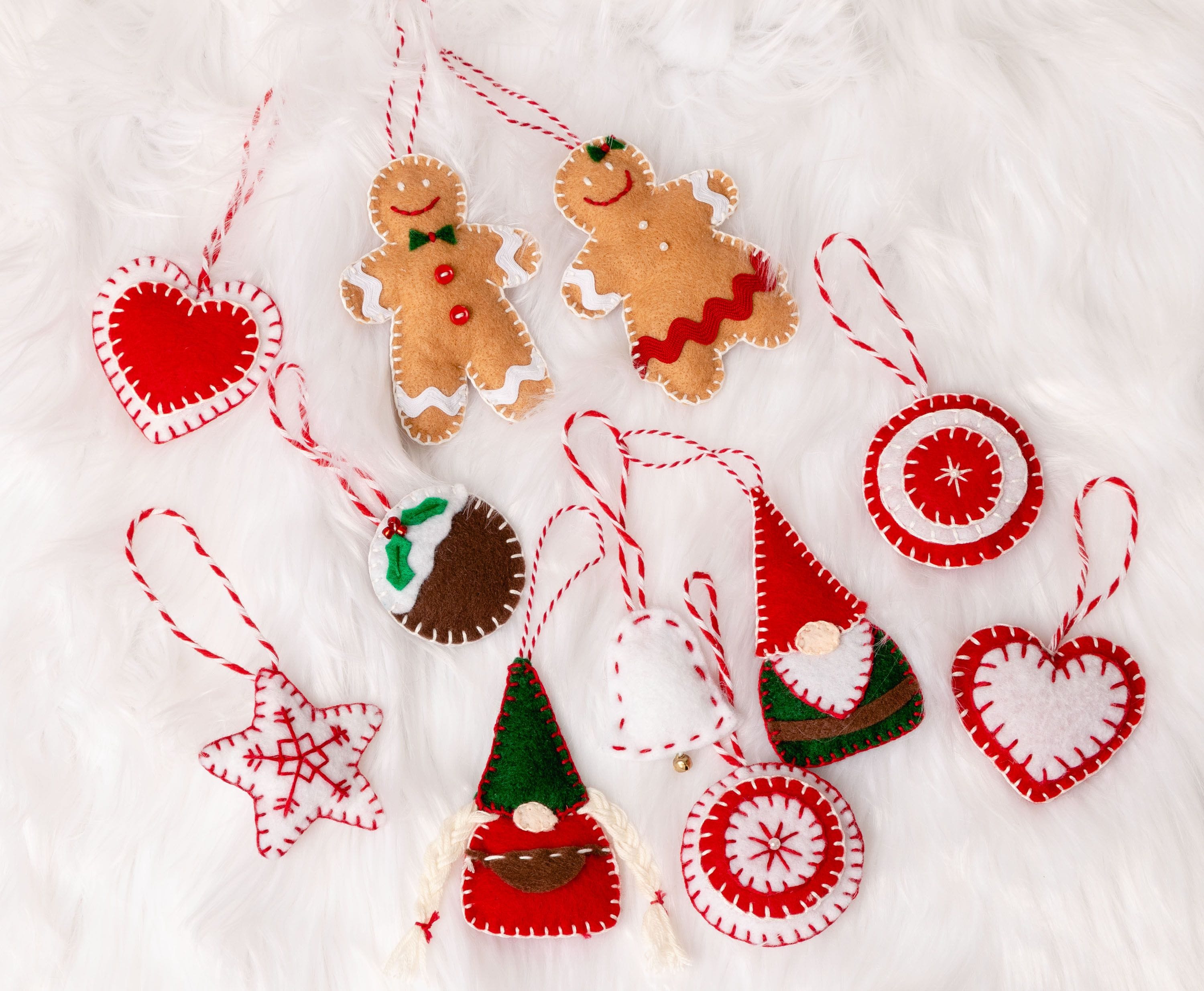 Easy Felt Christmas Ornaments