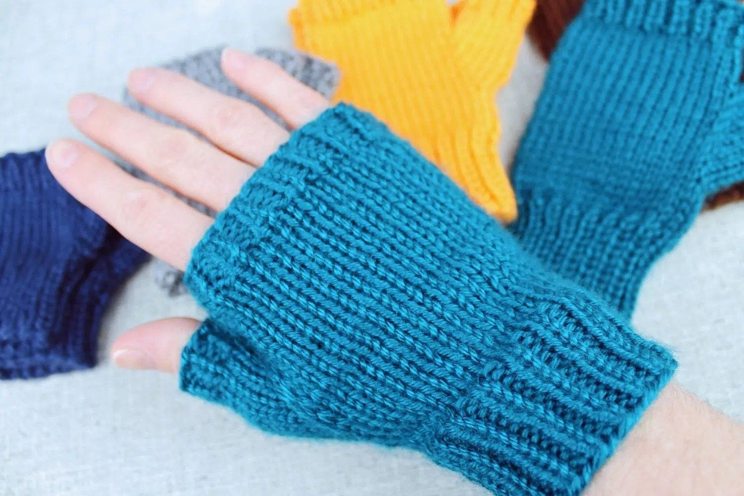 Simple Fingerless Gloves